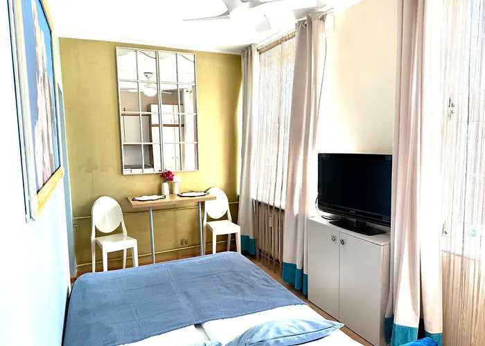 Kameralny Przy Ul. Piwnej *