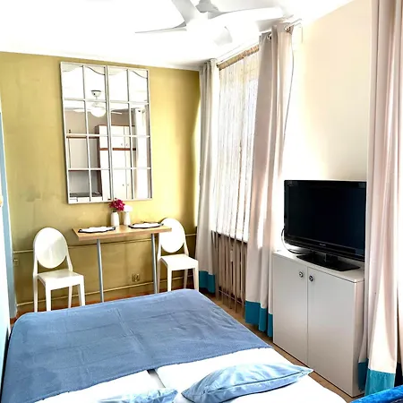 Kameralny Przy Ul. Piwnej *